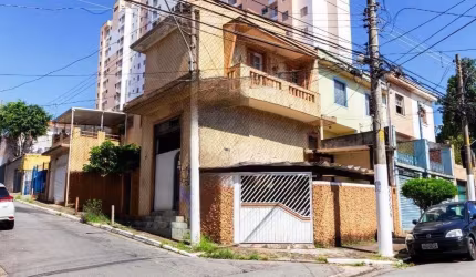 Sobrado a venda no Alto da Mooca com 157m² 4 dormitórios 3 banheiros  2 vagas