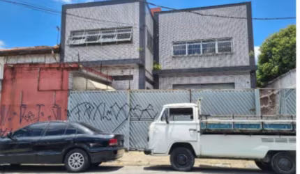 Predio Comercial com 3 pavimentos 712m² de área 488 construída - 4 Vagas - Jabaquara