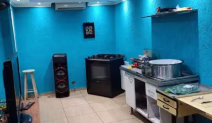 Sobrado à venda na Parque Vitória com 200m² 4 dormitórios 3 banheiros 4 vagas