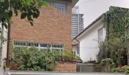 Jardim Paulistano - Casa 440m² , jardim , piscina !