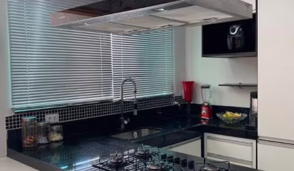 Sobrado em Vila Regente Feijó, 187m², 3 dormitórios.
