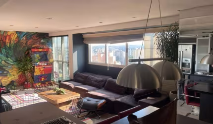 Cobertura Triplex á venda na Vila Andrade, com 3 dormitórios, sendo 1 suíte e 4 vagas.