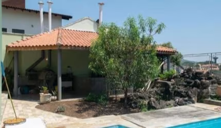 Sobrado em City América, 650m², 3 Dormitórios.