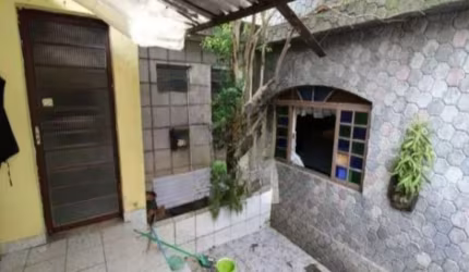 Casa à venda na Vila Sônia com 600m² 4 dormitórios 1 suíte 4 banheiros 2 vagas