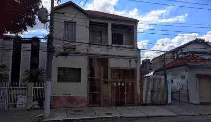 Terreno com casas à venda na Vila Deodoro com 800m²