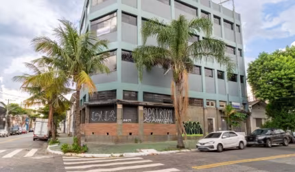 Prédio Comercial na Barra Funda - Venda