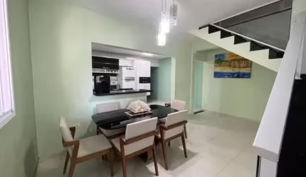 Casa à venda na Vila Piauí com 200m² 3 dormitórios 1 suíte 3 banheiros 6 vagas