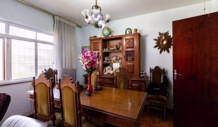 Casa Sobrado na Vila Madalena - Venda