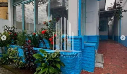 Casa Térrea à venda na Barra Funda com 264m²  de 03 dormitorios 3 banheiros