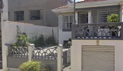 Sobrado de 330m² a venda na Água Branca