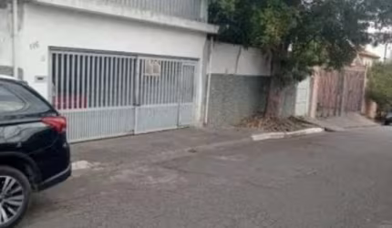 Terreno à venda no Jardim Jamaica com 150m²