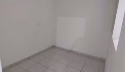 Sobrado em Mirandópolis - Conjunto de 15 salas