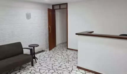 Casa Comercial à venda em Santo Amaro com 165m²