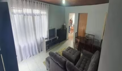 Casa à venda em São Paulo, Jardim Myrna