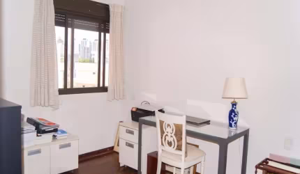 Apartamento à venda no Morumbi com 200m², 3 quartos e 4 vagas