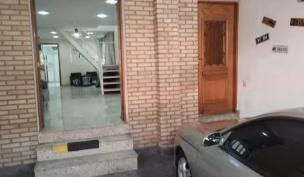 Sobrado à venda na Vila Nova Caledônia com 145m² 3 dormitórios 3 banheiros 2 vagas