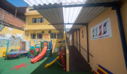 Prédio à venda na Jardim Santa Cruz (Zona Norte) com 400m²