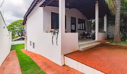 Casa no Butantã com 3 dormitórios 1 suite e 6 vagas