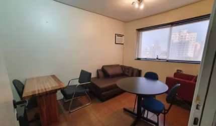Sala Comercial à Venda Na Vila Monte Alegre - SP Com Vaga de Garagem