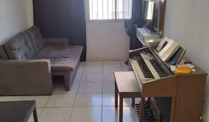 Apartamento no Condomínio Conj Resid Guarapiranga no Socorro com m² 2 dormitórios 1 banheiro 1 vaga