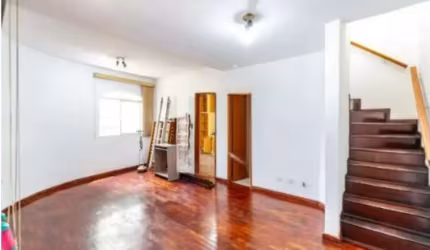 Sobrado à venda na Jardim Pinheiros com 130m² 3 dormitórios 3 banheiros 2 vagas