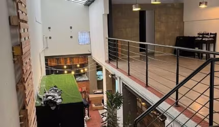 Casa Comercial com 320m2 em Pinheiros