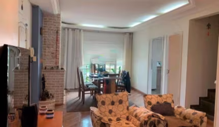 Casa Espaçosa na Vila Irmãos Arnoni