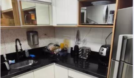 Casa em Condomínio na Vila Nivi, SP