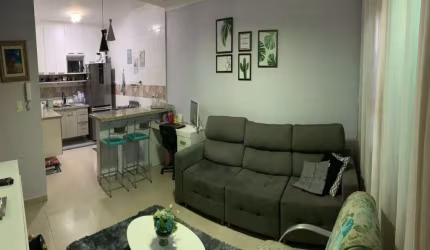 Sobrado de condomínio a venda 100m² 2 dormitórios 2 banheiros 2 vagas de garagem Vila Ré