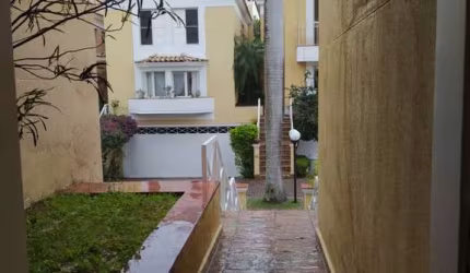 Casa em Condomínio de 360m² 4 suítes no Alto da Boa Vista - São Paulo