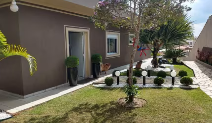 Casa à venda no Condomínio Alto da Baronesa - São Paulo