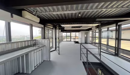 Pinheiros - Prédio Comercial para locação de 843m² com 4 pavimentos, 10 vagas.