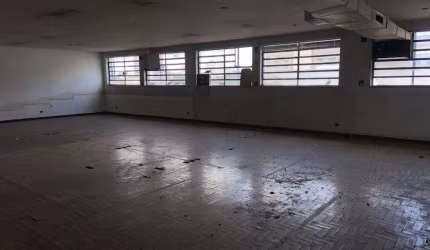 Prédio comercial AV. Morumbi