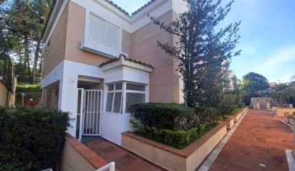 Casa se Condomínio para locação no Alto da Boa Vista - São Paulo