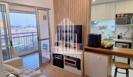 Apartamento à venda em São Paulo-SP, Vila São Silvestre: 2 quartos, 1 suíte, 1 sala, 2 banheiros, 1 vaga, 60m². Venha conferir!