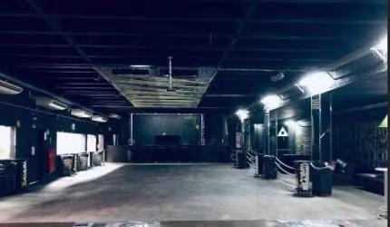 Galpão Comercial à venda 1.500m² 3 banheiros, 40 vagas em Indianópolis