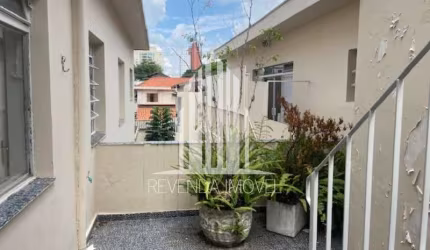 Casa de Luxo na Vila São Francisco - 5 quartos, 3 suítes, 2 salas, 5 banheiros, 5 vagas, 327m² - São Paulo-SP