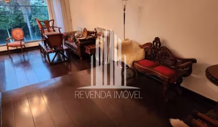 Casa Comercial de Alto Padrão em Siciliano, São Paulo-SP: 5 Quartos, 1 Suíte, 2 Salas, 4 Banheiros, 4 Vagas, 400m². Venda ou Locação!