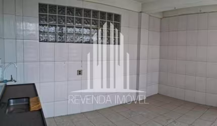 Galpão Comercial à Venda em São Paulo-SP, Jardim Almeida Prado: 2 Salas, 2 Banheiros, 140m² de Área!