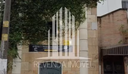 Casa Comercial para Locação em São Paulo-SP, Bairro Santa Cecília: 5 salões, 6 banheiros, 603m² de Área.