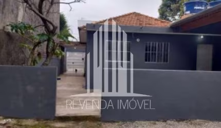 Casa Comercial para Locação na Vila Princesa Isabel, São Paulo-SP: 3 Quartos, 3 Banheiros, 5 Vagas de Garagem!