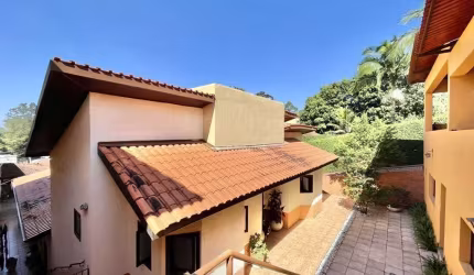 Cond. Chácara dos Lagos - 3 dorms / 1 suíte, gourmet, piscina e Lareira!
