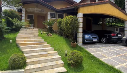 Casa Semi térrea - Estuda permuta