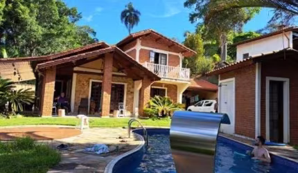 CONDOMINIO EM EMBU DAS ARTES