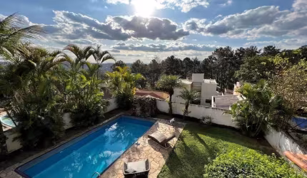 SOBRADO EM CONDOMINIO 6 DORMITYÓRIOS 4 SUITES 5 VAGAS 300M² - CHÁCARA ROSELANDIA - COTIA