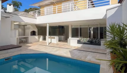 Casa de luxo em condomínio à venda em Cotia - SP, Jardim São Paulo II! 4 quartos, 2 suítes, 4 banheiros, 2 vagas de garagem, 345m².