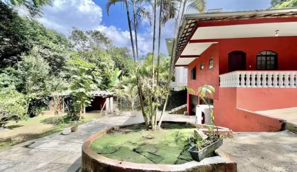 Casa em Condomínio 3d/1ste, TÉRREA, fundos p/ APP