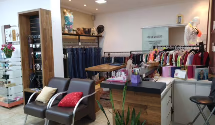 Casa em esquina comercial a venda em Sorocaba