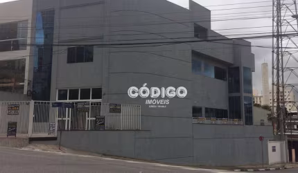 Prédio para alugar, 720 m² por R$ 28.000,00 - Vila Pedro Moreira - Guarulhos/SP