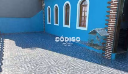 Casa assobradada com 3 dormitórios para alugar, 183 m² por R$ 3.350/mês - Parque Continental II - Guarulhos/SP